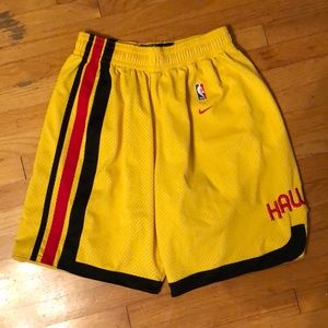 Vintage Nike 1974 Atlanta Hawks NBA Shorts
